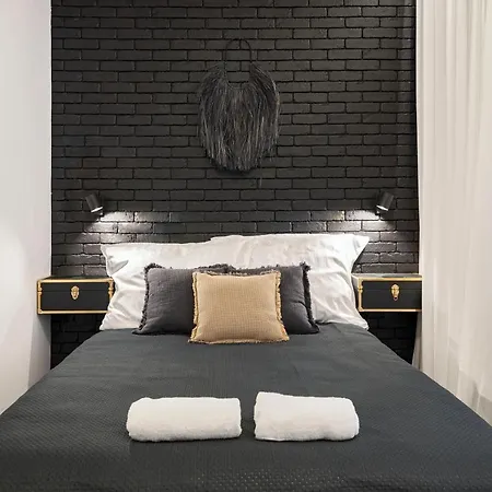 House Of Malgosia